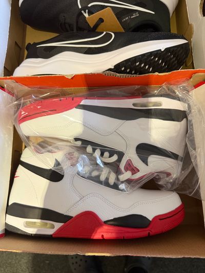 Nike Flight Legacy