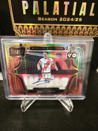 Sergio Camello /25 auto Card