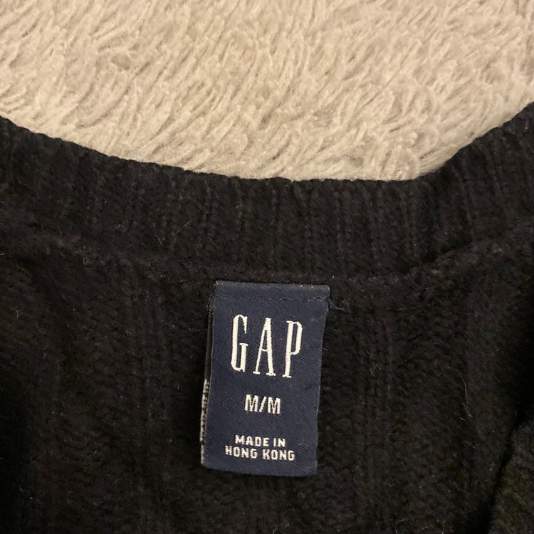 Gap Black Ribbed Sweater