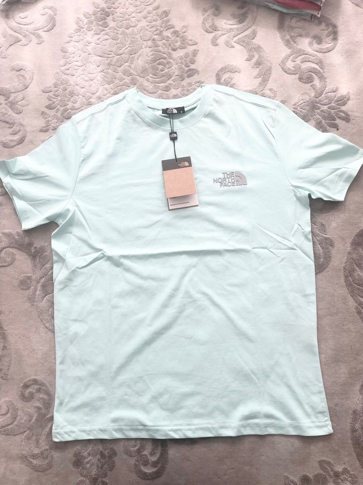 The North Face Men'S T-Shirt image 1