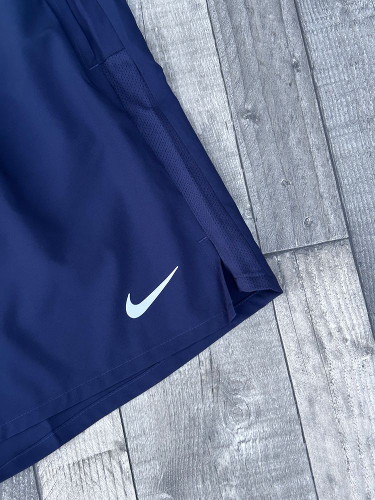 Nike Dri-Fit Challenger 7” Shorts ‘Navy Blue’ - Size XXL 4
