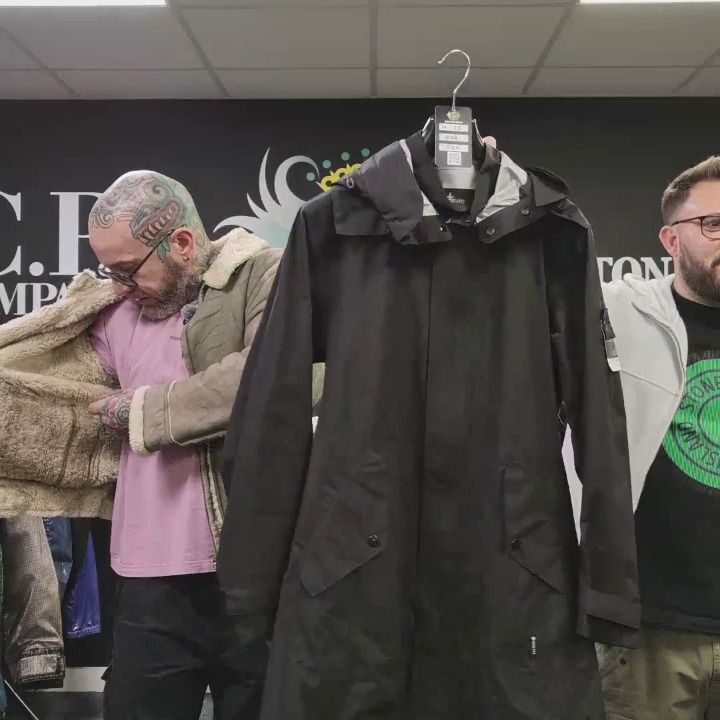 Stone Island Shadow Project 1877		Stone Island Shadow Project Gore-Tex Paclite Fish Tail Parka	Black	Medium	23	 product image
