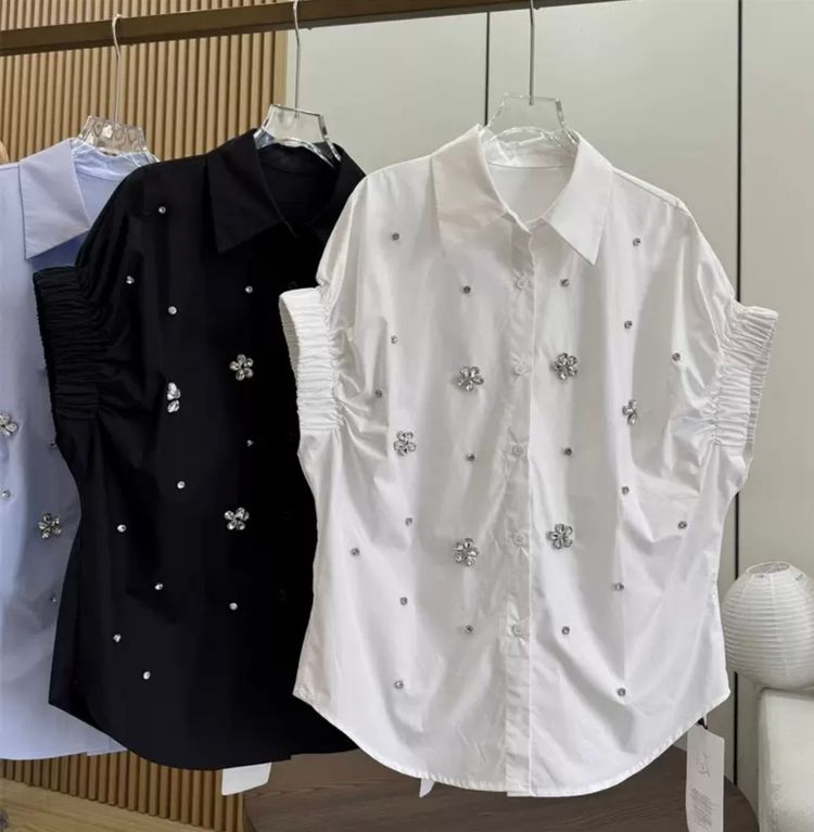 Black And White Embellished Short Sleeve Shirts