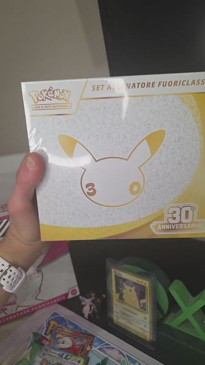 Pokemon ETB 30th