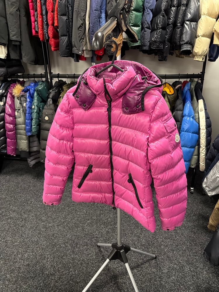 Small woman  Moncler bady pink Puffer Jacket
