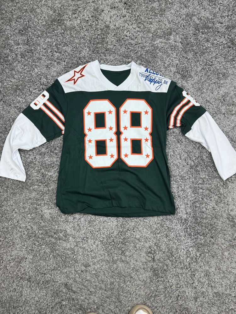 Green And White Sports Jersey With Number 88