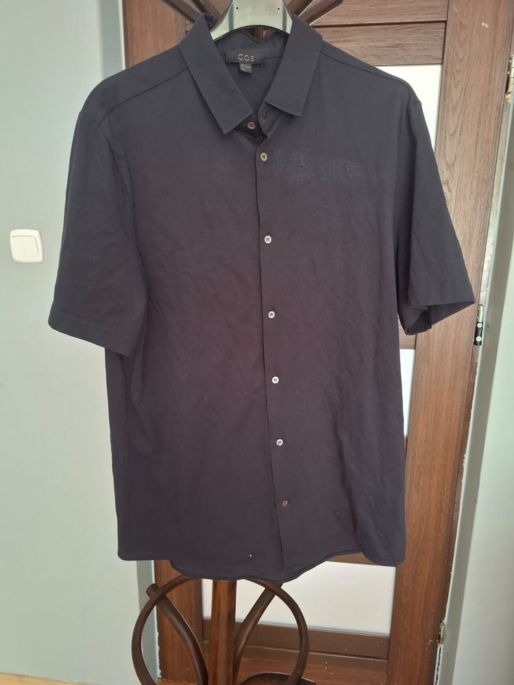 Black Short Sleeve Button-Up Shirt image 1
