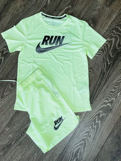 Nike Run T-Shirt And Shorts Set
