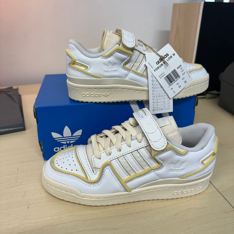 Uk 4, 4.5, 5 or 5.5 Adidas White Low-Top Sneakers