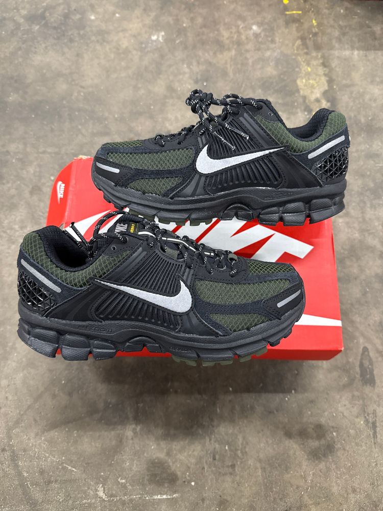 Nike UK 4 NIKE VOMERO 5 ‘BLACK SEQUOIA’ 13 product image