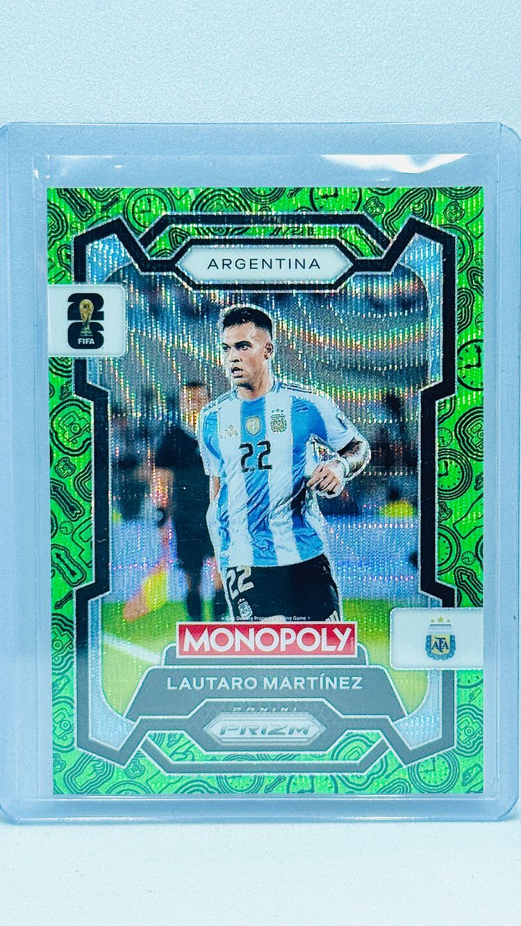 Lautaro Martínez - Argentina -  Green Four Corners Prizm - Panini Prizm Monopoly FIFA World Cup 2026 image 1