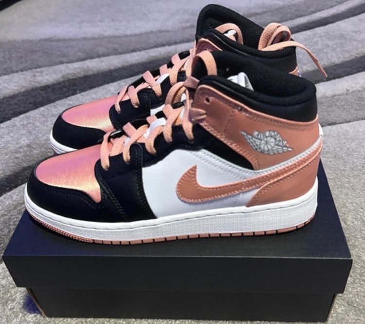 Jordan 1 mid white madder