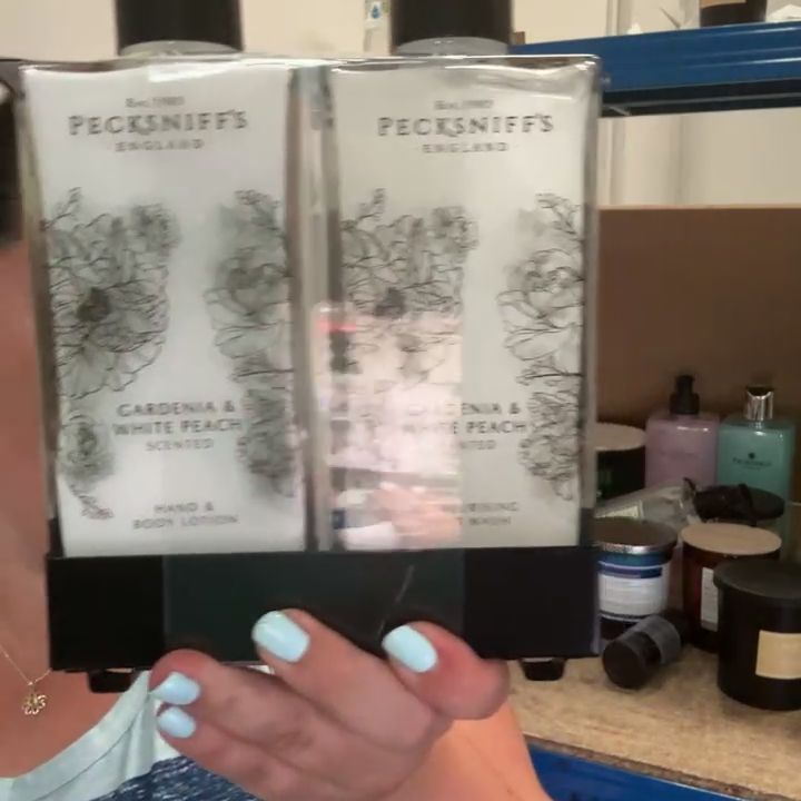 Immagine del prodotto Pecksniff's Pecksniff's Gardenia & White Peach Duo Caddy - Bath and Body