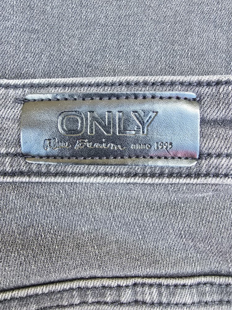 Only Paola Hw Flared Jeans image 8