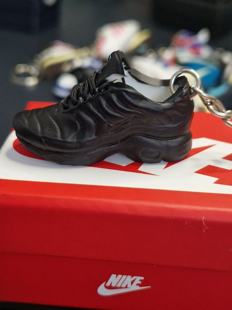 Nike Black  TN Sneaker Keychain