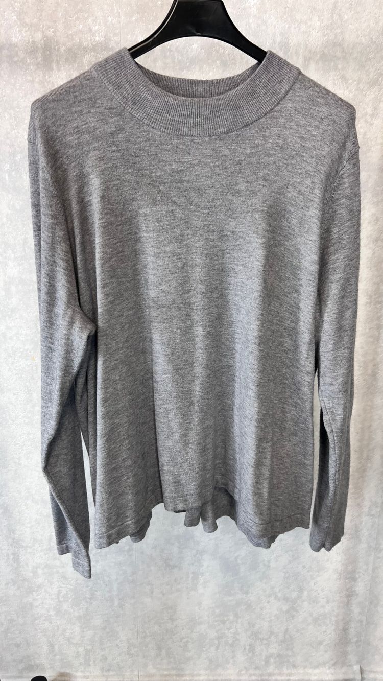 Other Szary lekki sweter z rozcięciem rozmiar 46 plus size product image