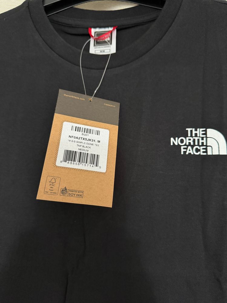 The North Face Black T-Shirt 3