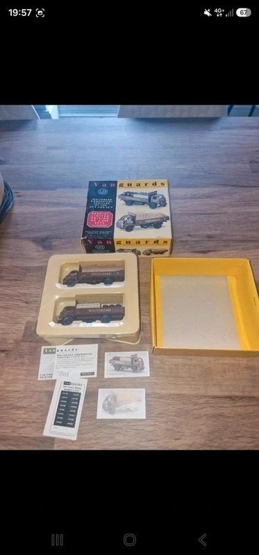 Corgi Vanguards White Rose Commercial Vehicles 1950S And 60S Diecast Model Set image 2