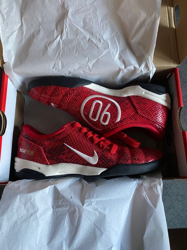 Wmns Nike T90 Se Shoes