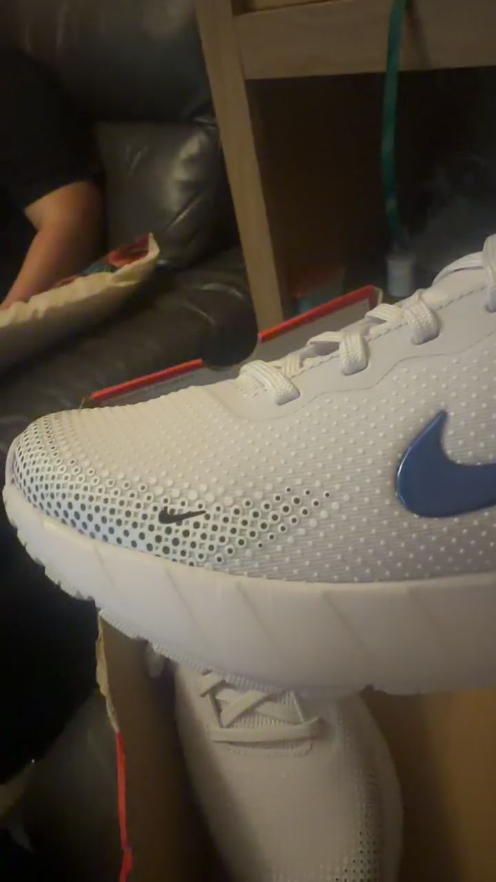 Nike Air Max Phoenix GS UK6 image 1