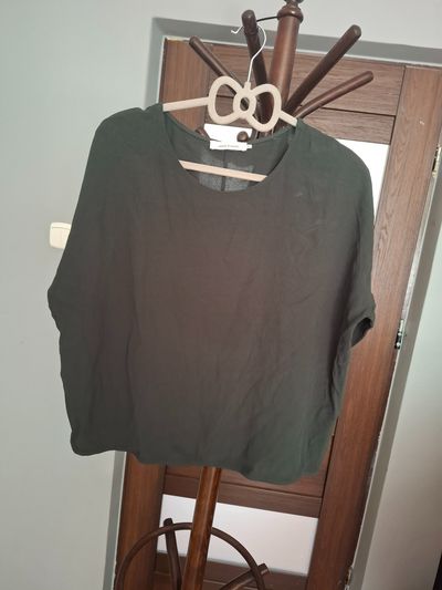 Black Loose Short-Sleeve Top