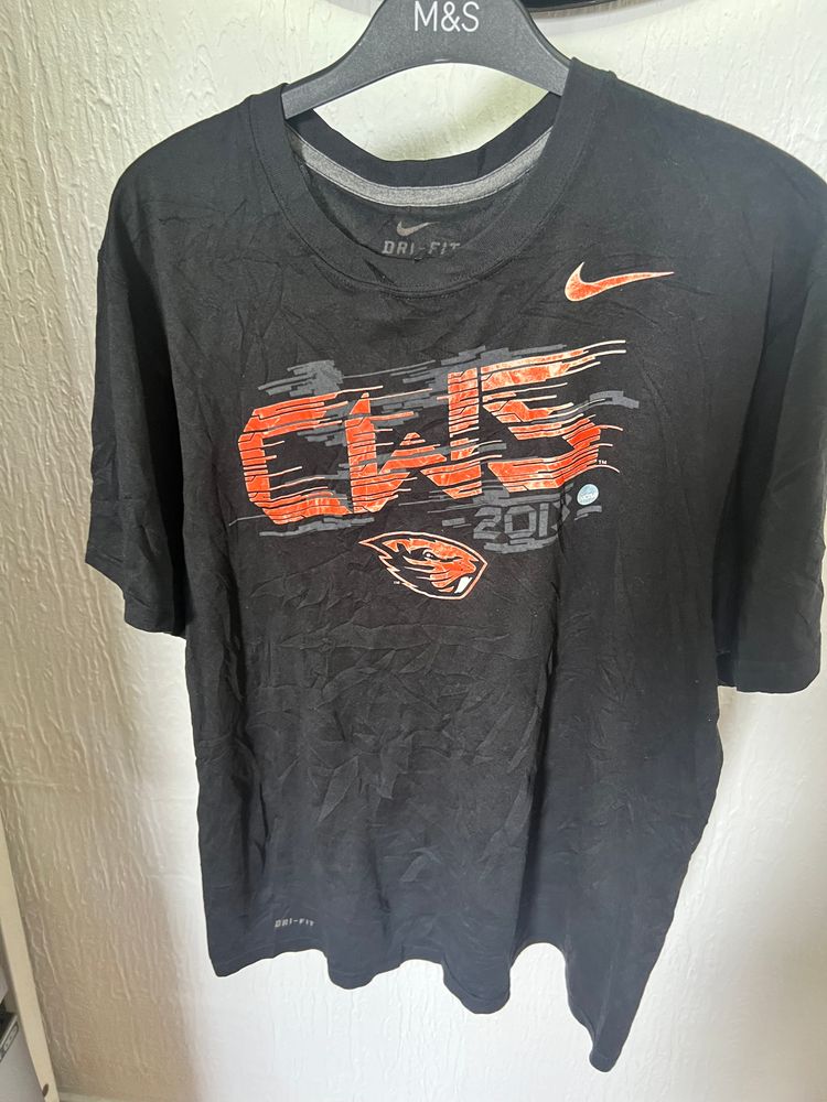 Nike Black Cws 2011 Graphic T-Shirt dri fit medium 