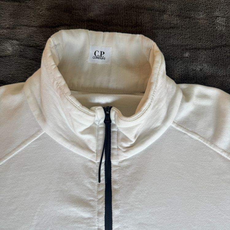 C.P. Company White Quarter Zip Sweatshirt - Medium obraz 3