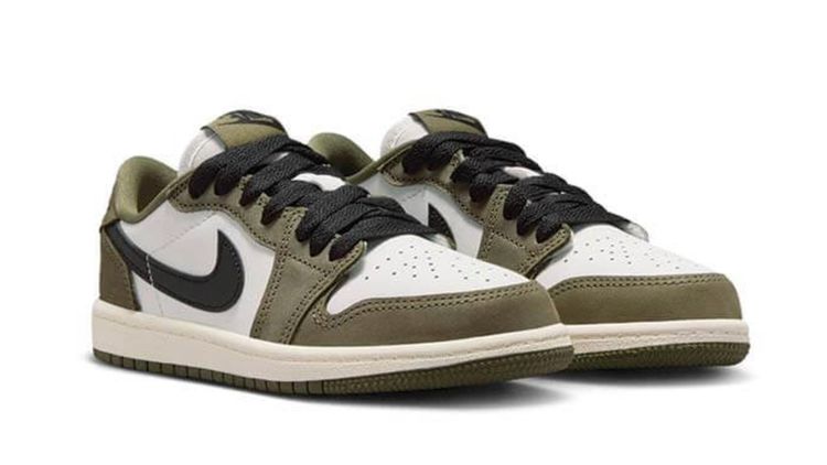 JORDAN 1 LOW OG 'MEDIUM OLIVE' (KIDS) image 4