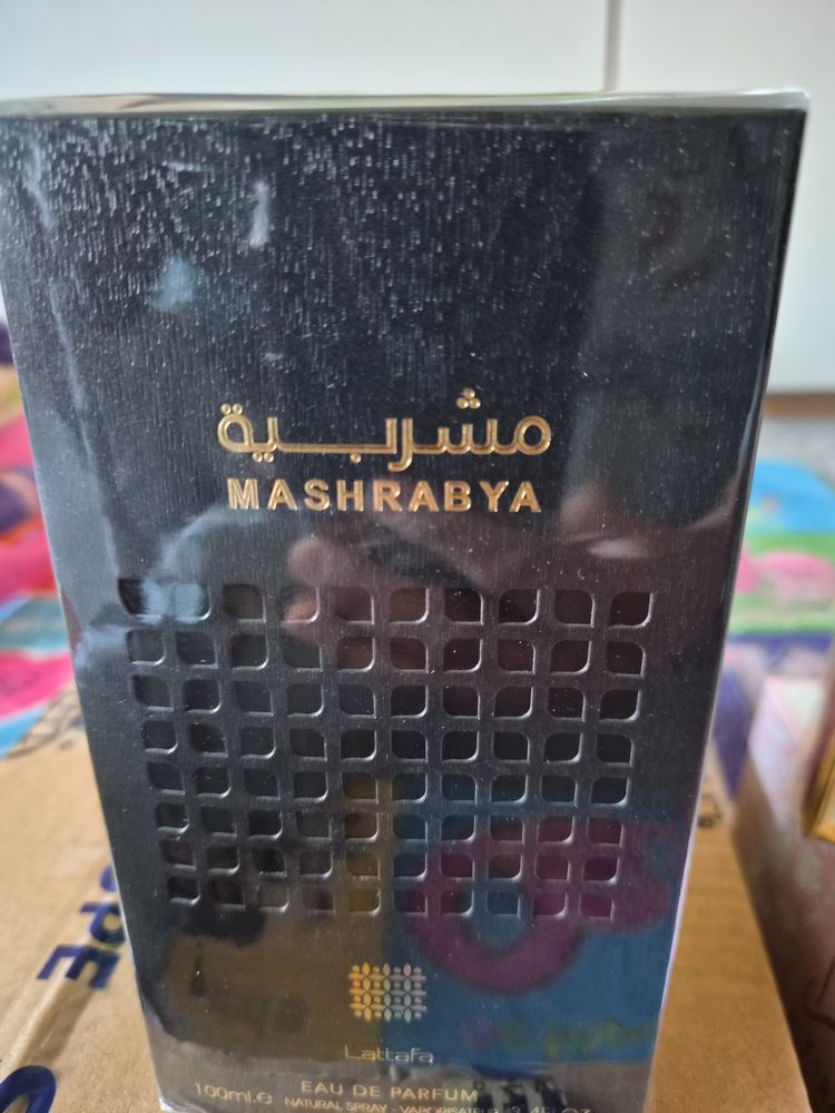 Black Perfume Box