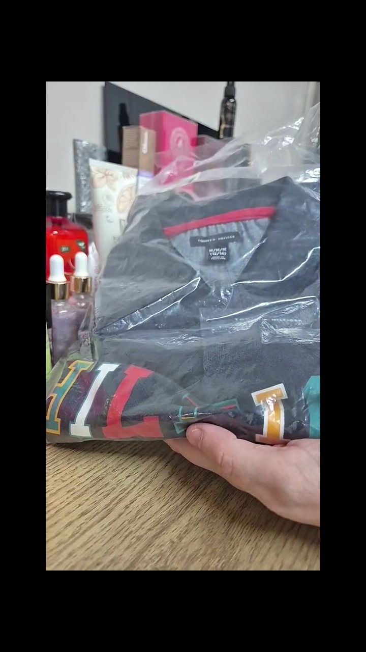 Tommy Hilfiger TOMMY HILFIGER T SHIRT 12_14 YEARS imagen del producto