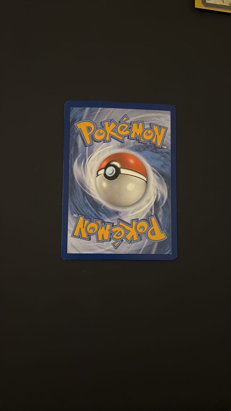 Pokémon Trading Cards image 8