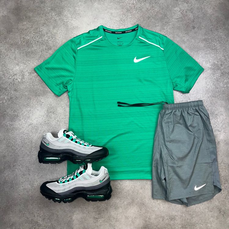 Nike Nike Miler Stadium Green & Challenger Shorts Grey product image