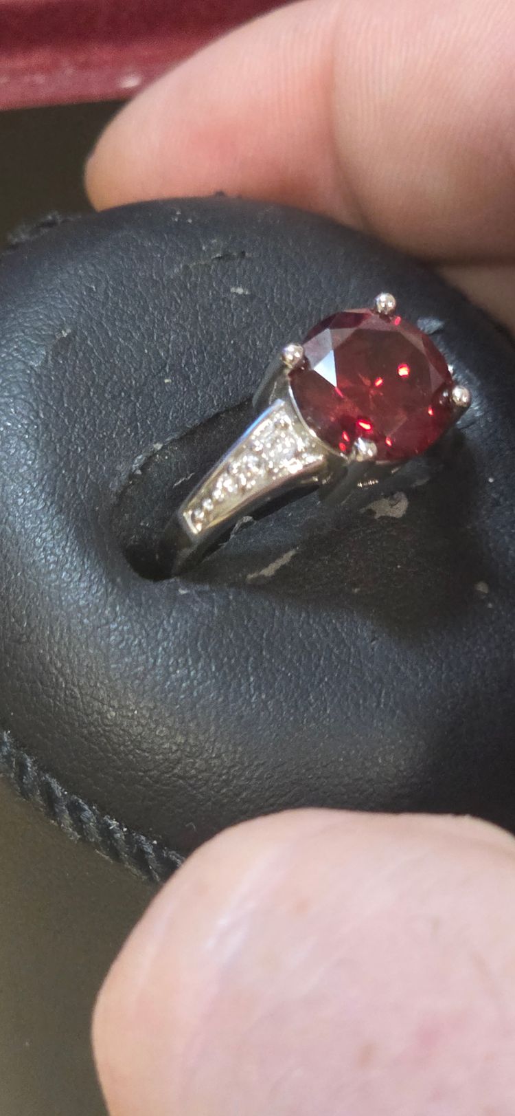 925 sterling Silver Ring With Red Gemstone And Side Diamonds image 6