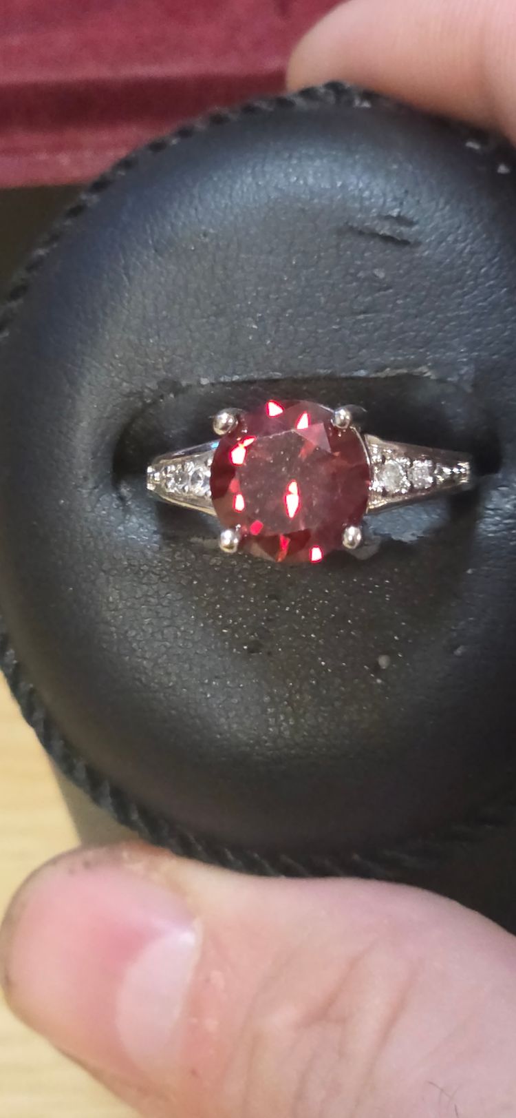 925 sterling Silver Ring With Red Gemstone And Side Diamonds image 4
