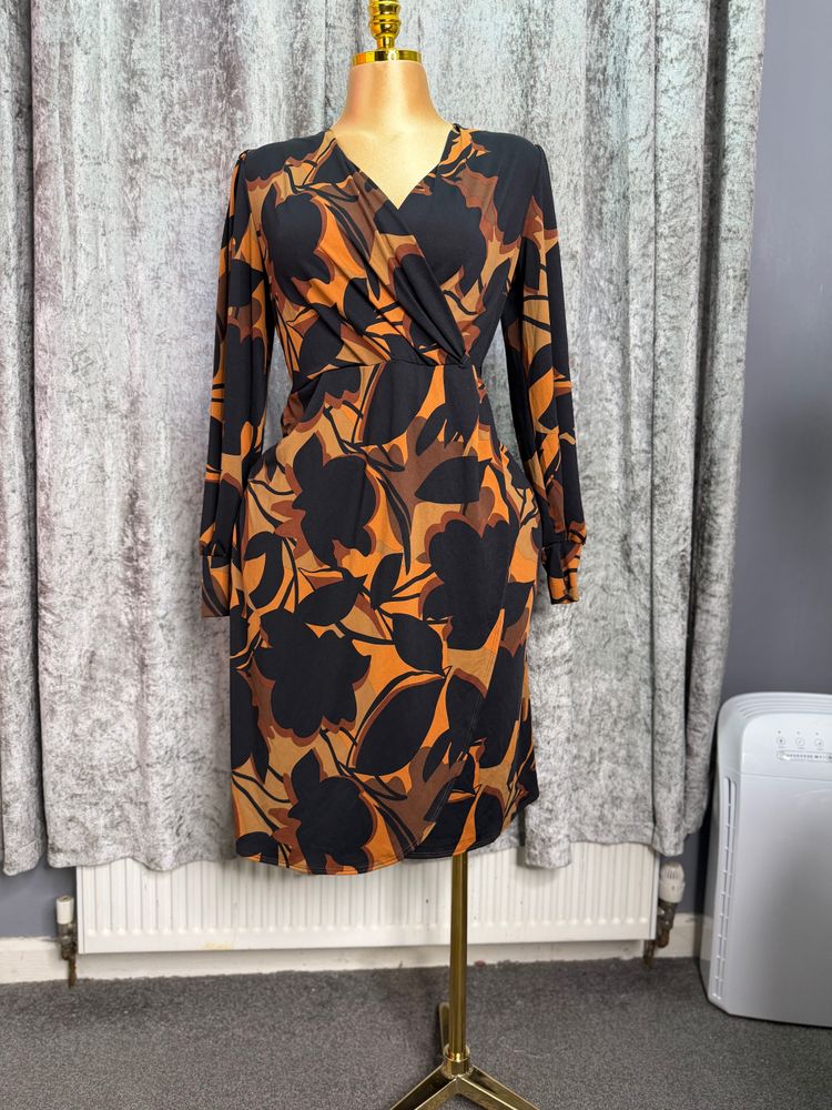 Kim & Co Brown And Black Floral Dress