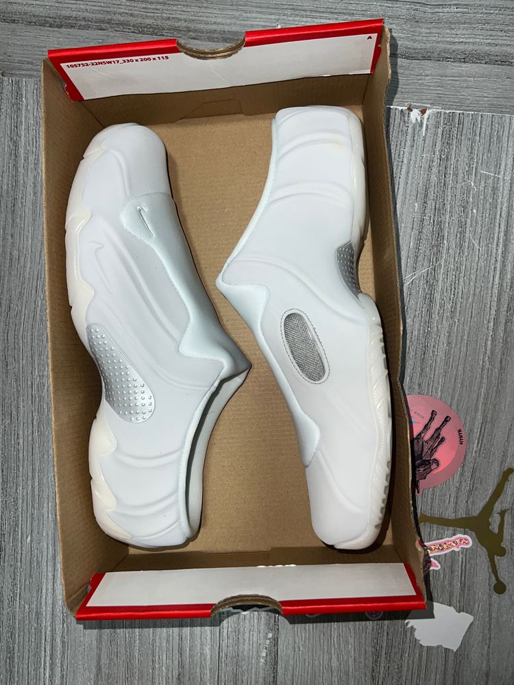 Nike Clogposite Shoes