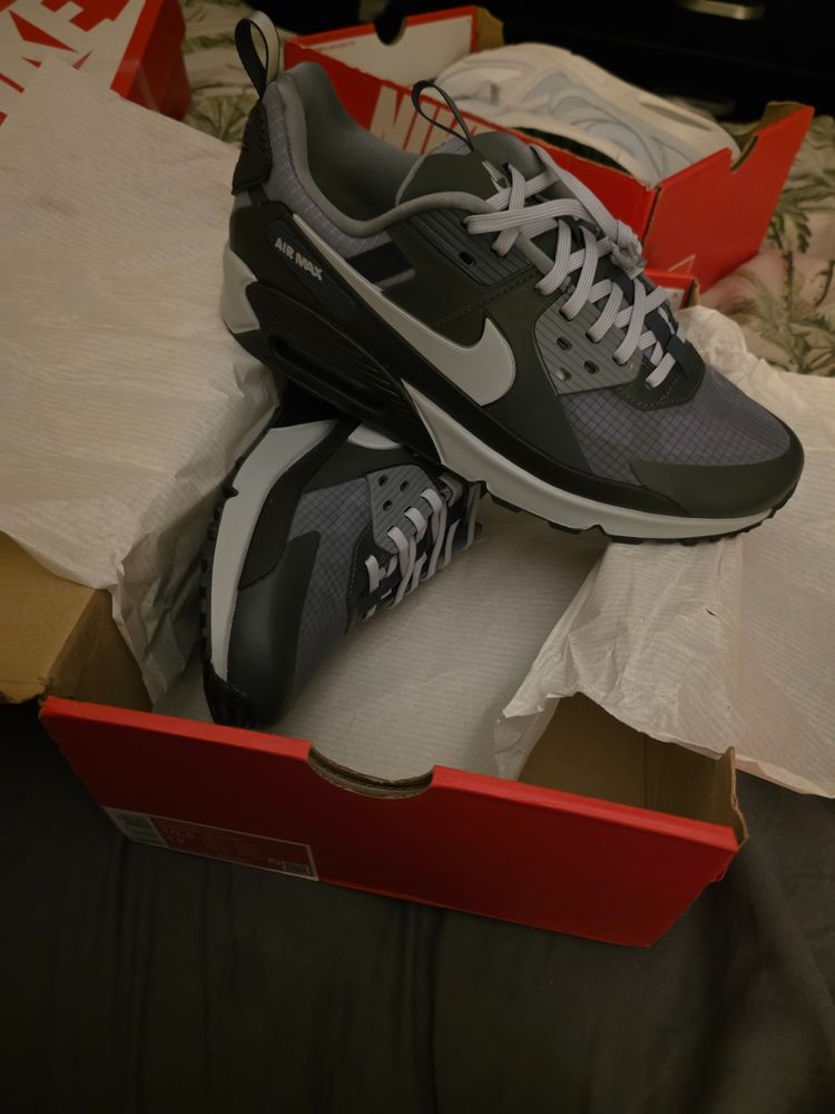 Nike Air Max drift uk9.5