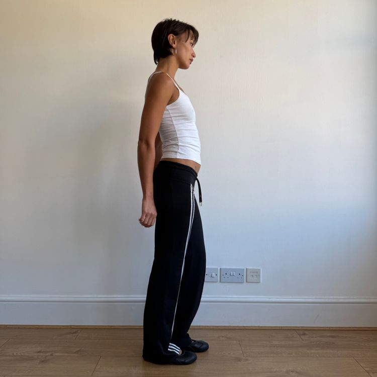 Black Adidas 3 stripe yoga pants - Size XS imagen 6