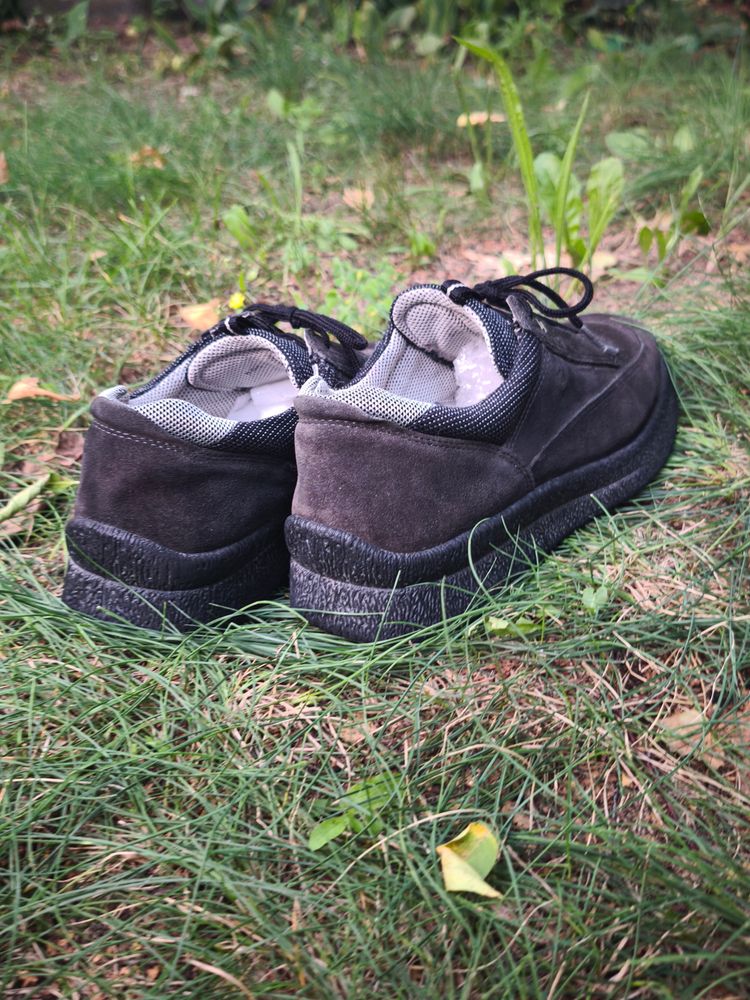 Black Suede Casual Sneakers Ecco  image 3