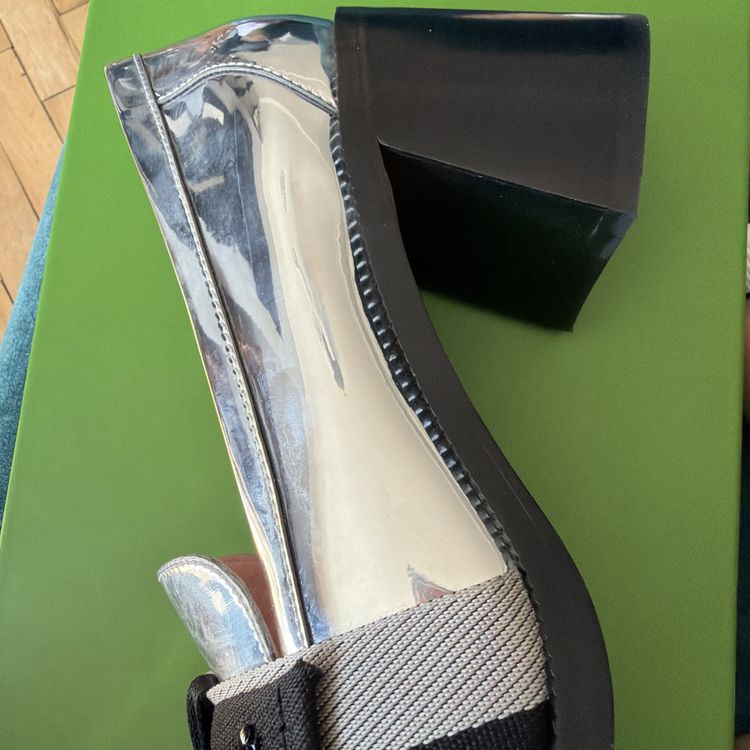 Immagine di Kate Spade Leandra Block Heeled Loafer Silver With Bow Uk 7 BNIB 3