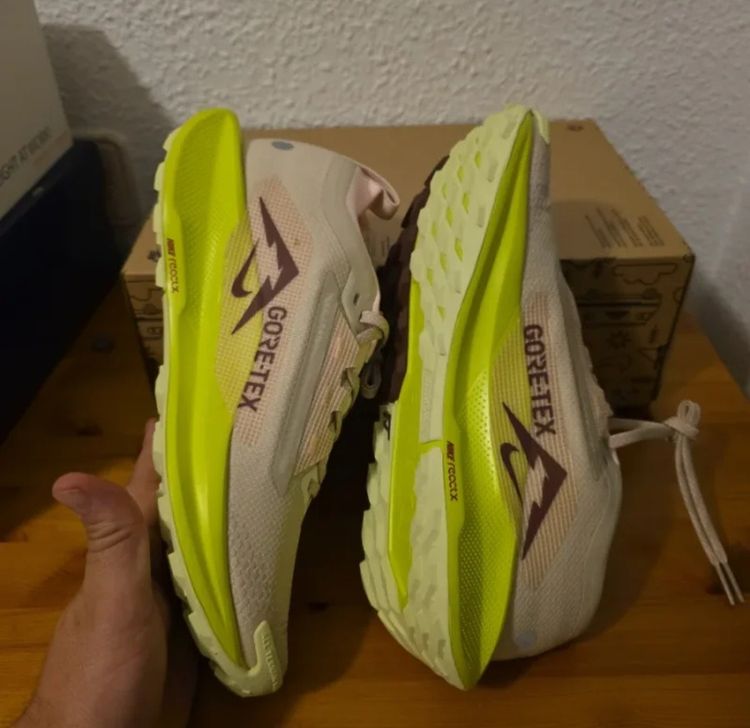 Nike Running Shoes With Gore-Tex image 1