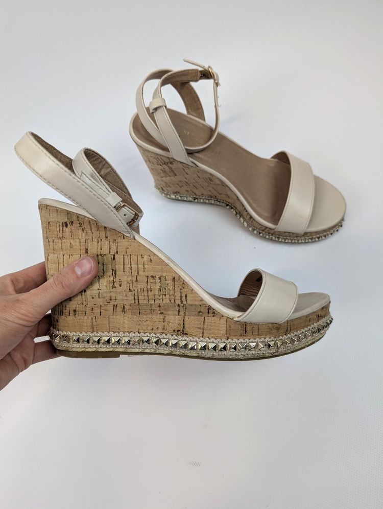 sandały na koturnie korkowe beżowe, buty na lato, New Look, 40 image 1