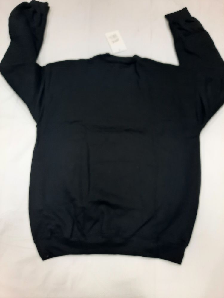 Black Sweatshirt With Milan Text image 5
