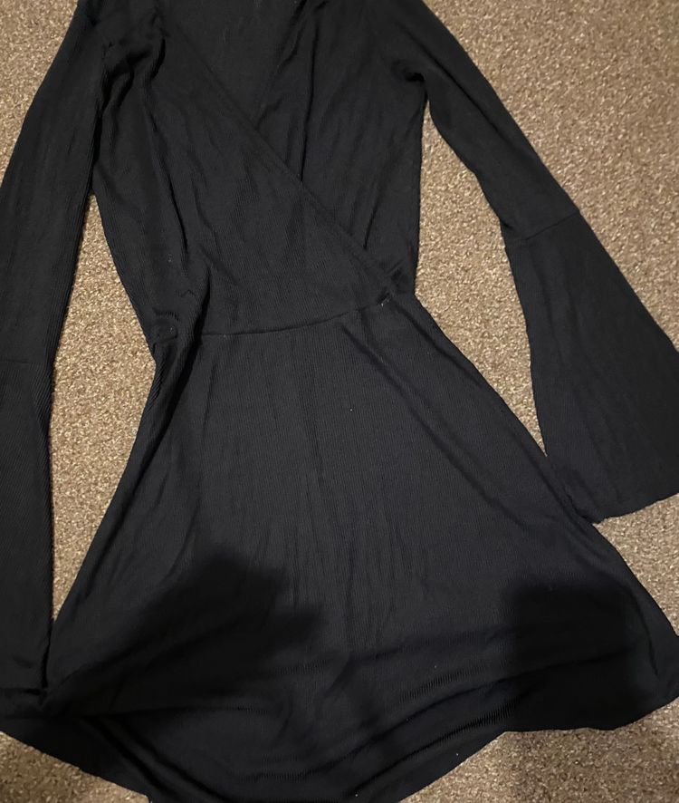 Immagine di Black Long Sleeve Wrap Dress 2