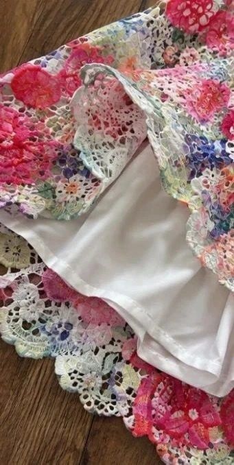 Floral Lace Midi Dress image 3