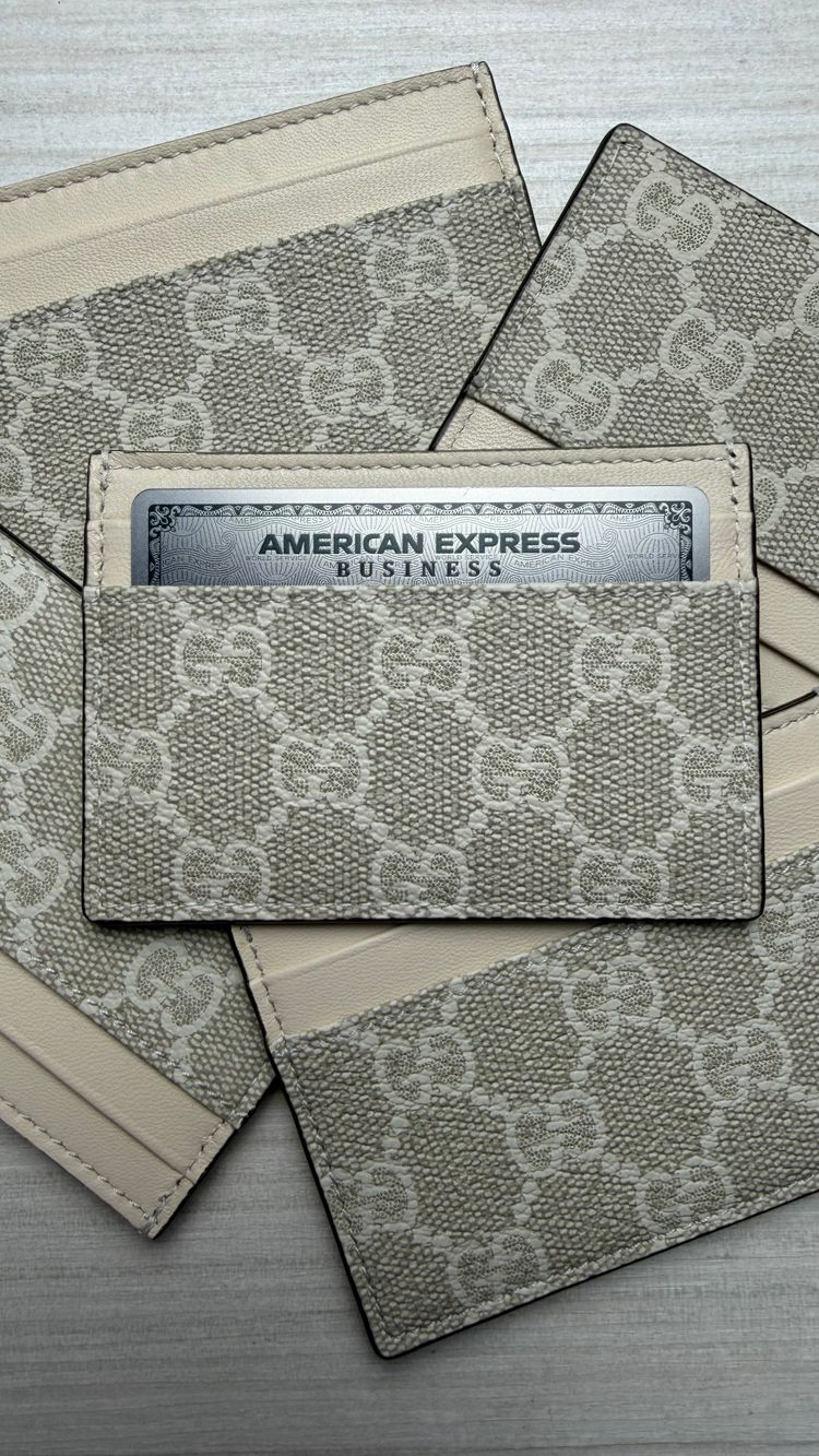 GUCCI CARDHOLDER - CREAM GG MONOGRAM £265