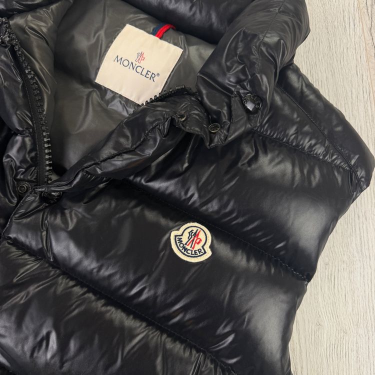Moncler Men’s Black Tibb Gilet - Size 6 image 2