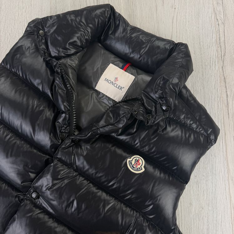 Moncler Men’s Black Tibb Gilet - Size 6 image 7
