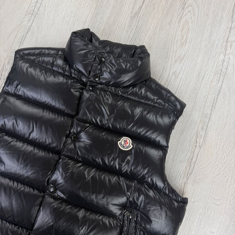 Moncler Men’s Black Tibb Gilet - Size 6 image 6