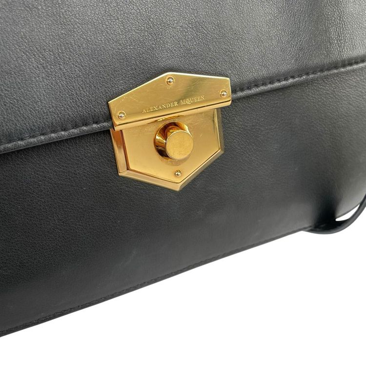 Pre-Loved Alexander McQueen Leather Wicca Shoulder Bag obraz 9